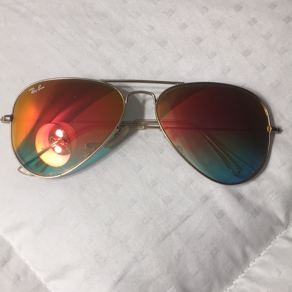 Ray-Ban Aviator Sunglasses - Picture 1 of 6